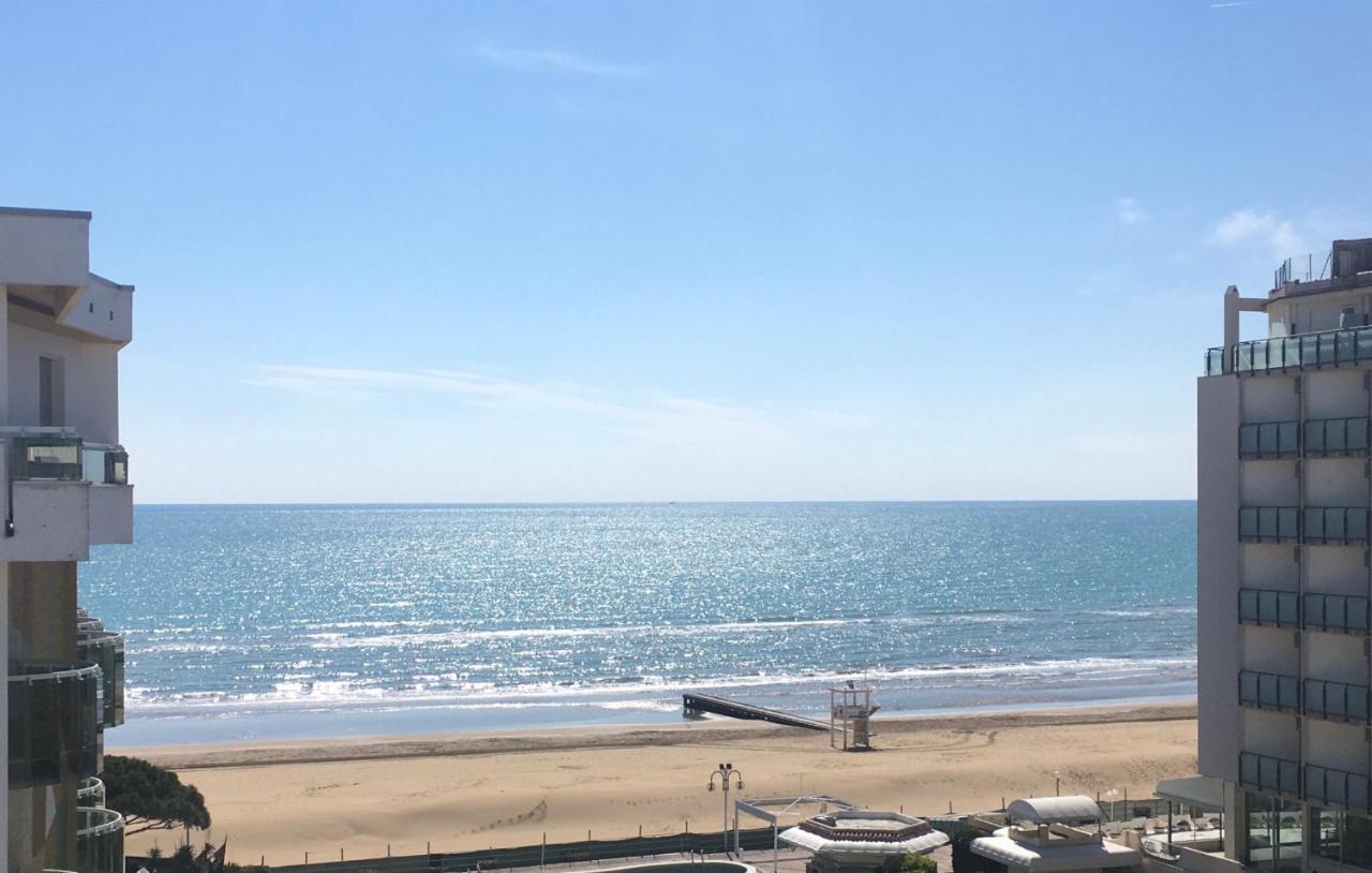 Hotel Colorado Lido di Jesolo Eksteriør billede